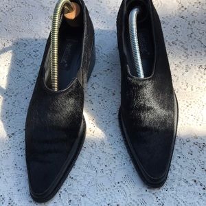 Matisse heeled calf hair loafer in black size 7M